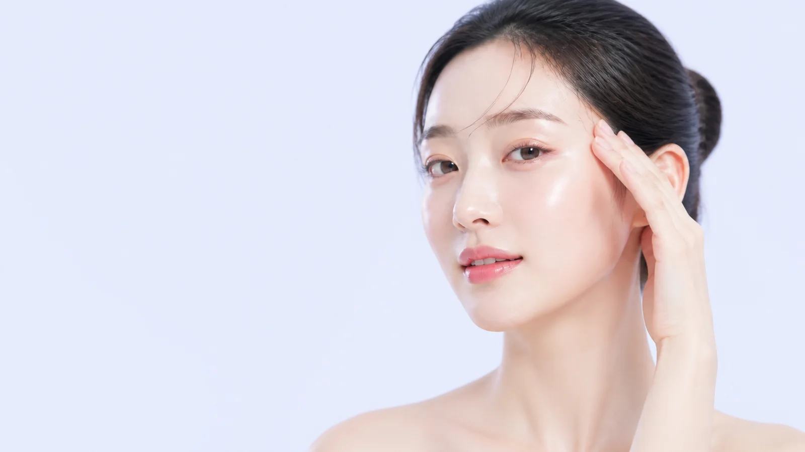 肌膚緊實的模特兒 — 舒林克音波拉提