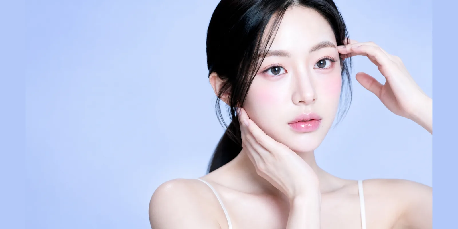 肌膚緊緻平滑的模特兒 — Alltite 電波拉提